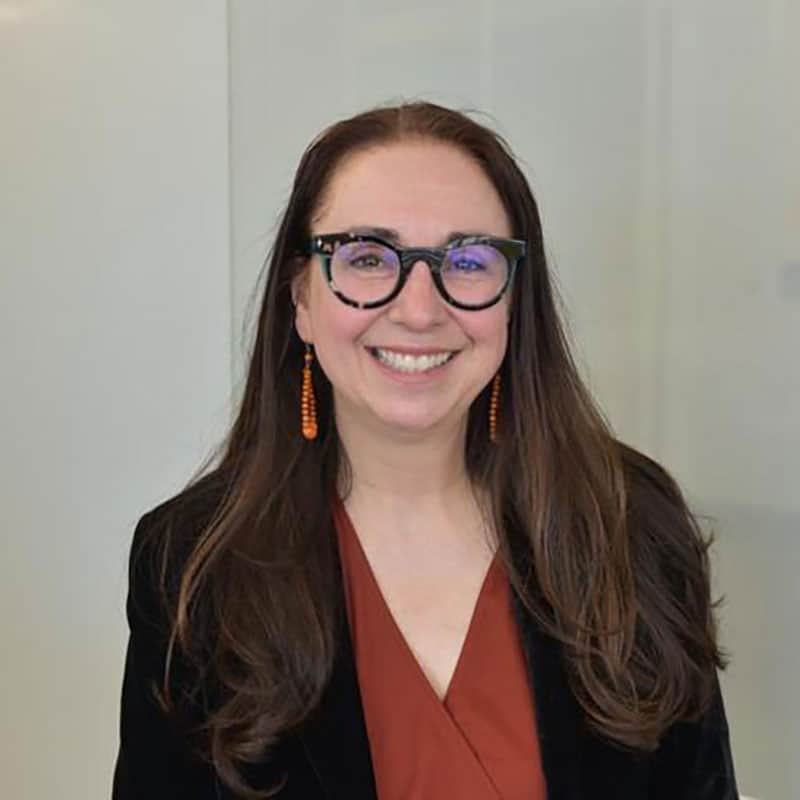 Tiffany Hogan – Hogan, Tiffany